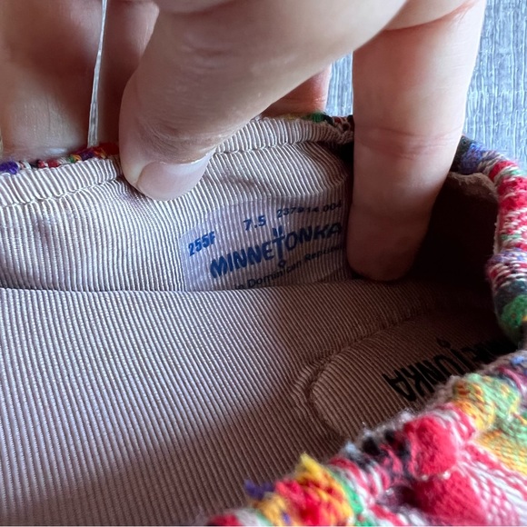 Minnetonka Womens Lodge Trapper Multicolor Slip On Ballet Shoes Size 7.5 - Picture 9 of 10